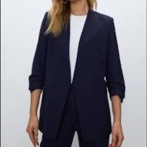 Aritzia Babaton Power Blazer Navy BNWT